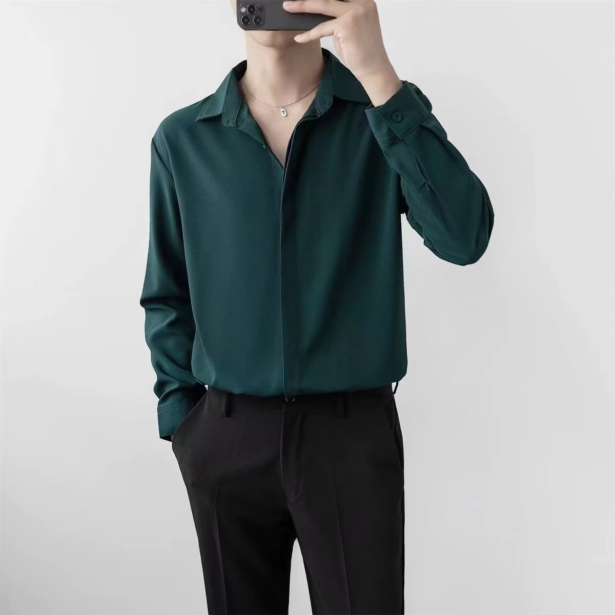 Men's Ice Silk Drape Long Sleeved Loose Casual Shirt