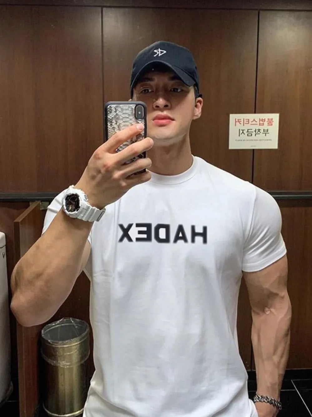 5560dc68-e84c-4593-a2ab-f757e2e6be76-Max