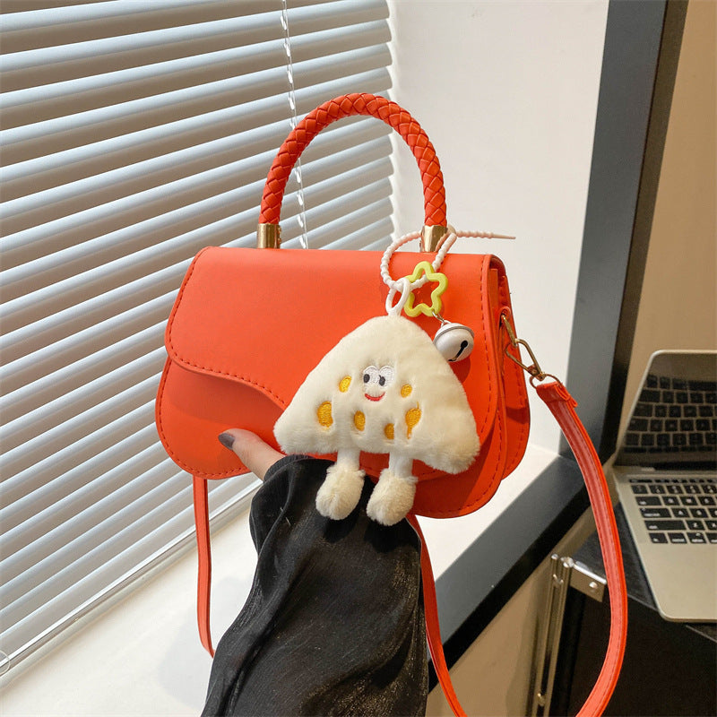 Design Portable Magnetic Snap Textured One-shoulder Bag